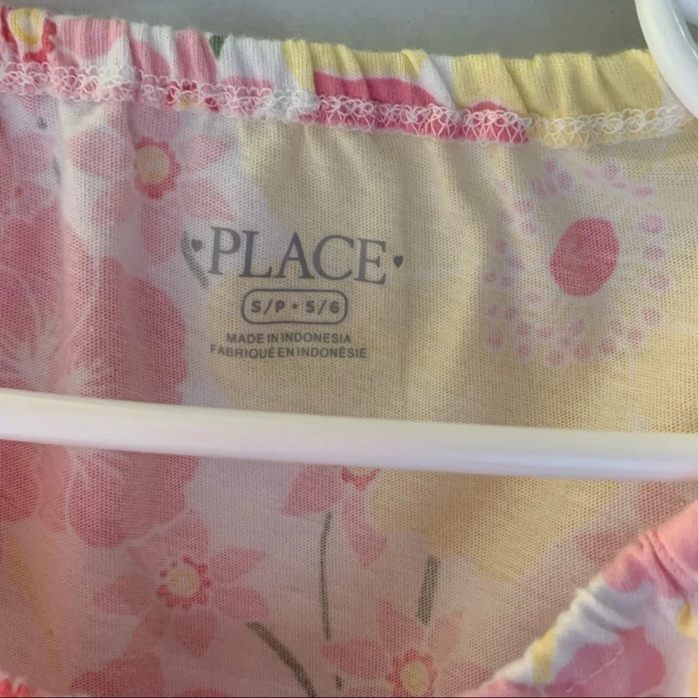 The Children’s Place Floral Ruffle Elastic Spring Summer Pink Yellow. Size 5/6